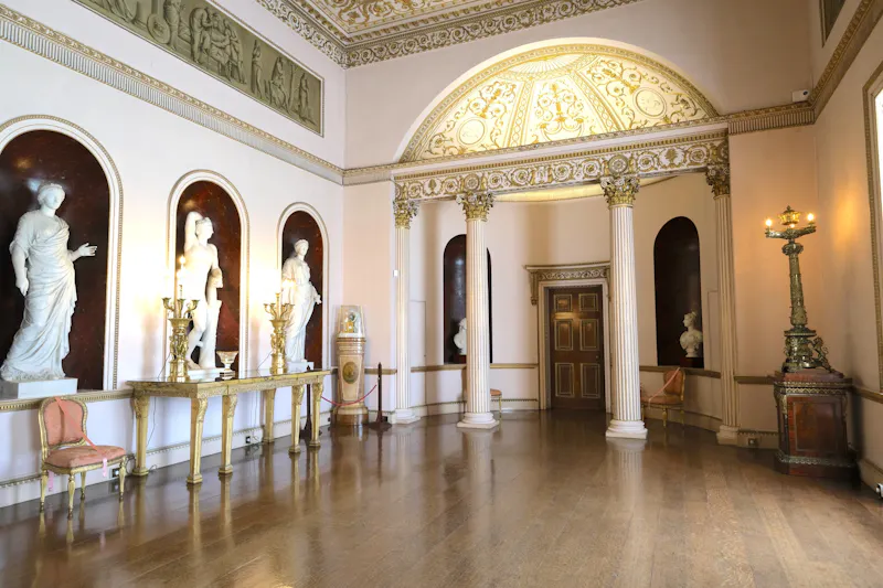 Opulent West London stately , G60 (photo 14)