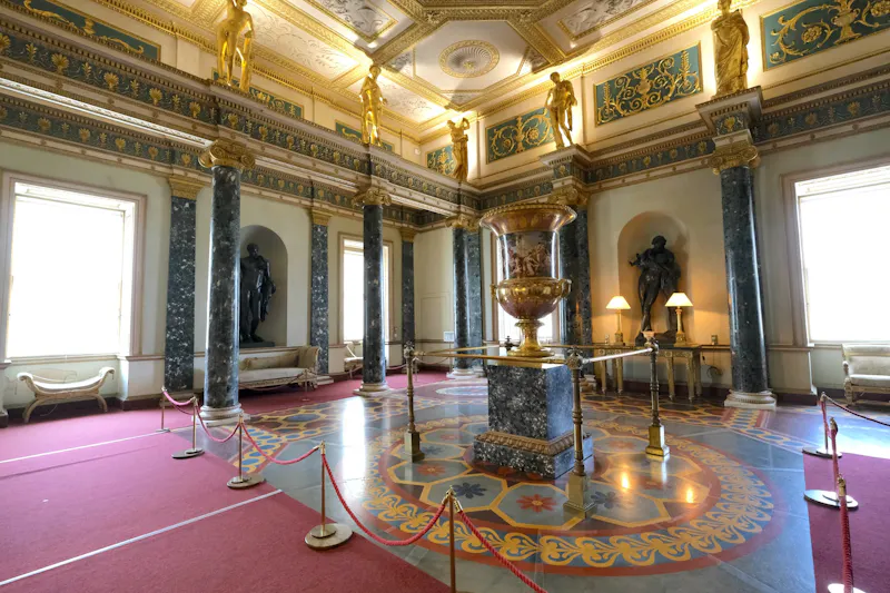 Opulent West London stately , G60 (photo 7)