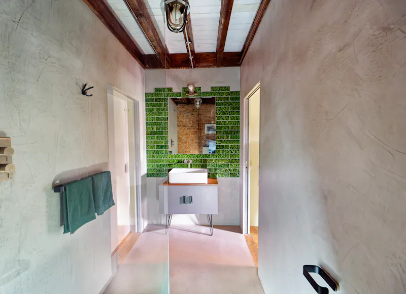 Spectacular Bow loft apartment, F985 (photo 41)