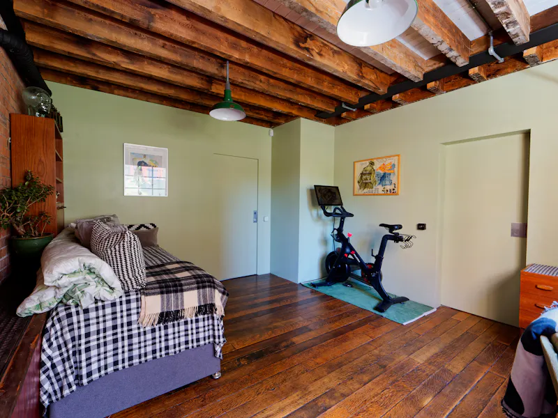 Spectacular Bow loft apartment, F985 (photo 47)