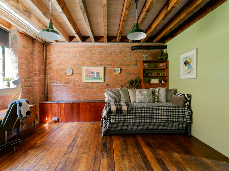 Spectacular Bow loft apartment, F985 (photo 49)