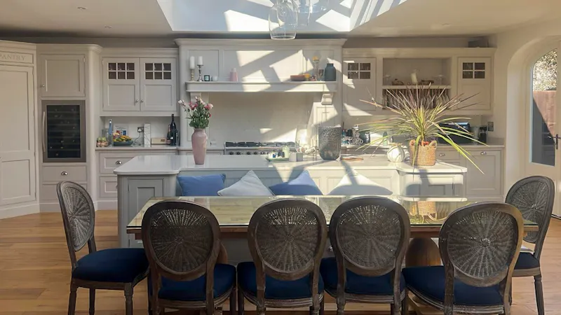 Esher Family Home , D2828 (photo 16)