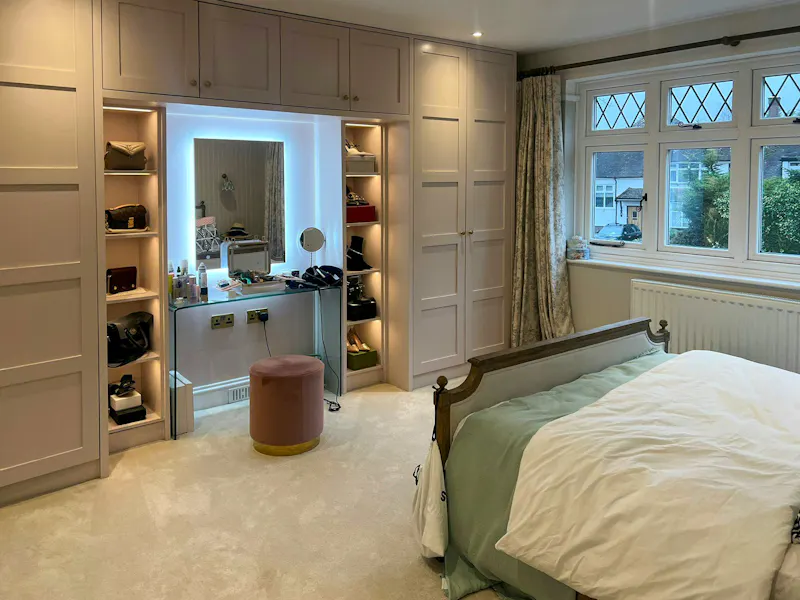 Bedroom at Esher Family Home , D2828 (photo 22)