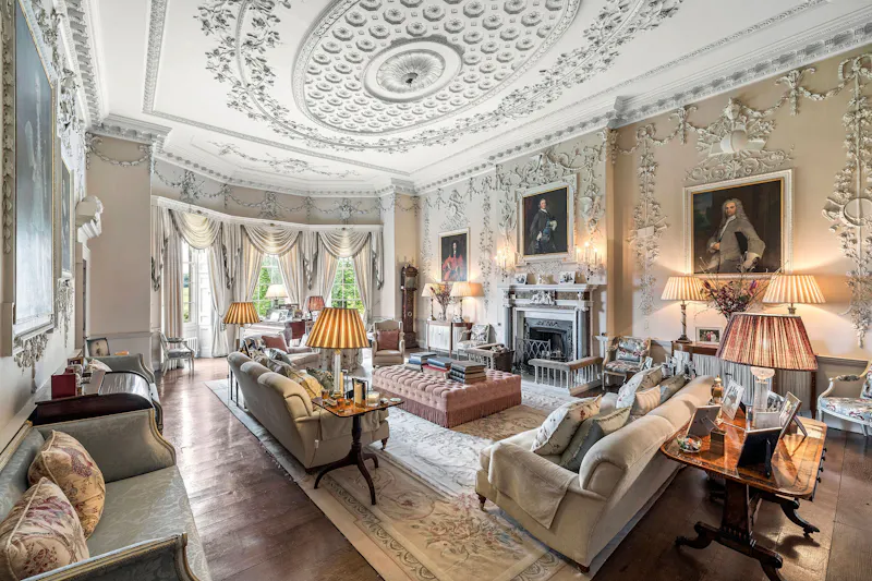 Living Room at Ludlow Georgian Manor House, A1666 (photo 4)