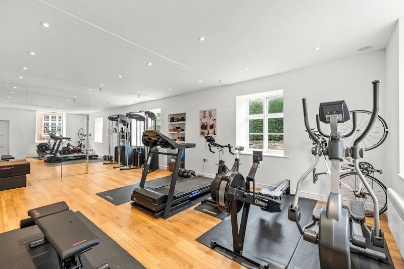 Gym at Ludlow Georgian Manor House, A1666 (photo 38)