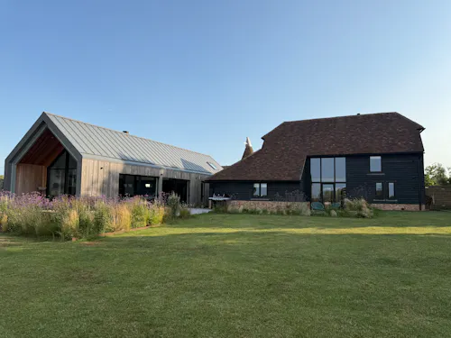 Cranbrook Scandi Modern Barn, L769