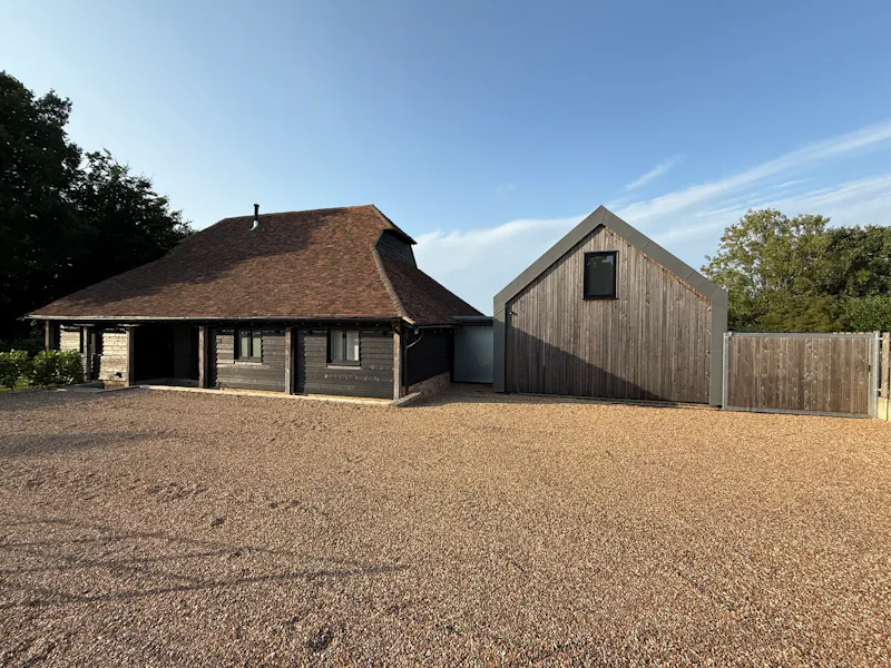 Driveway at Cranbrook Scandi Modern Barn, L769 (photo 40)
