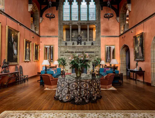 Midhurst Tudor Manor House, M370