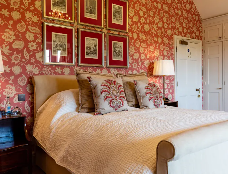 Midhurst Tudor Manor House, M370 (photo 16)