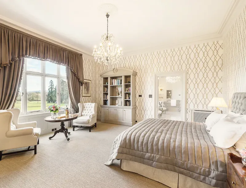 Midhurst Tudor Manor House, M370 (photo 18)