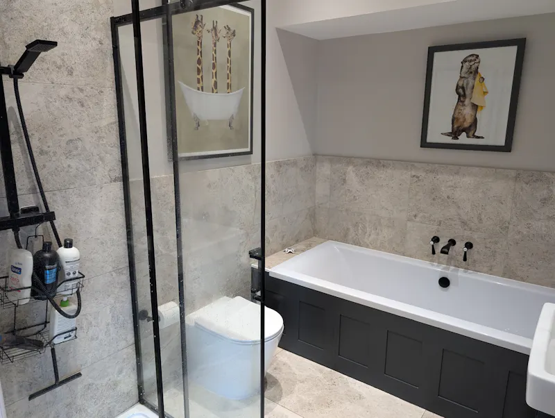 Bathroom at Smithbrook Modern Barn, L768 (photo 15)