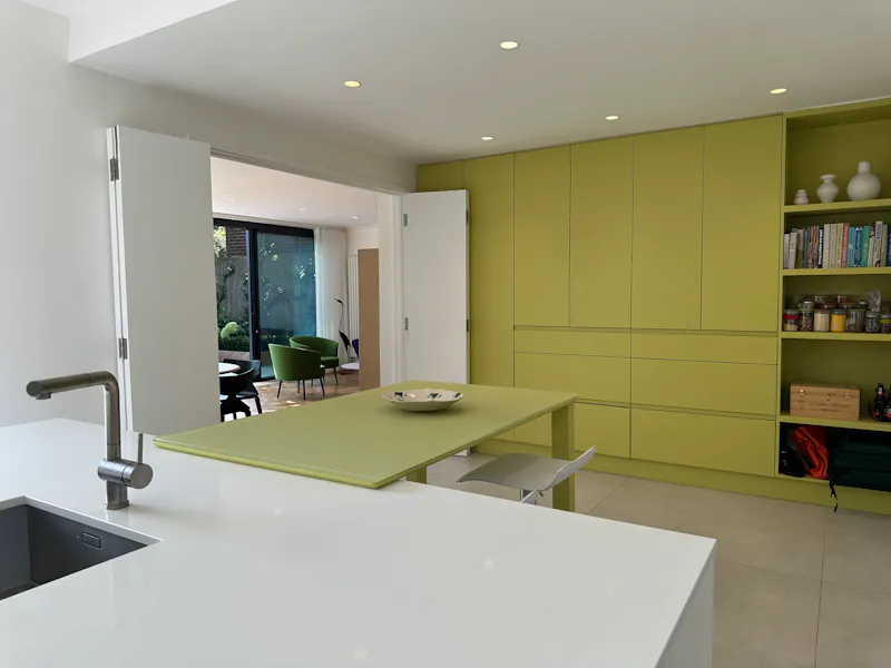 Golders Green 60's House, D2830 (photo 14)