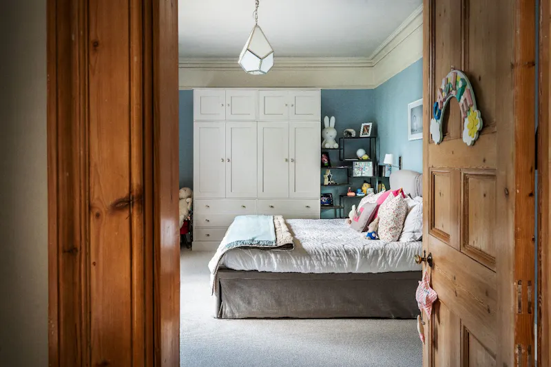 Surrey Country Farm House, L767 (photo 42)