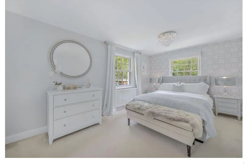 Bedroom at Rickmansworth Family Cottage , C882 (photo 14)