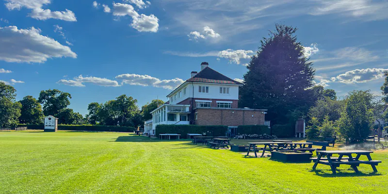 Garden at Chiswick Sports Club, J230 (photo 19)