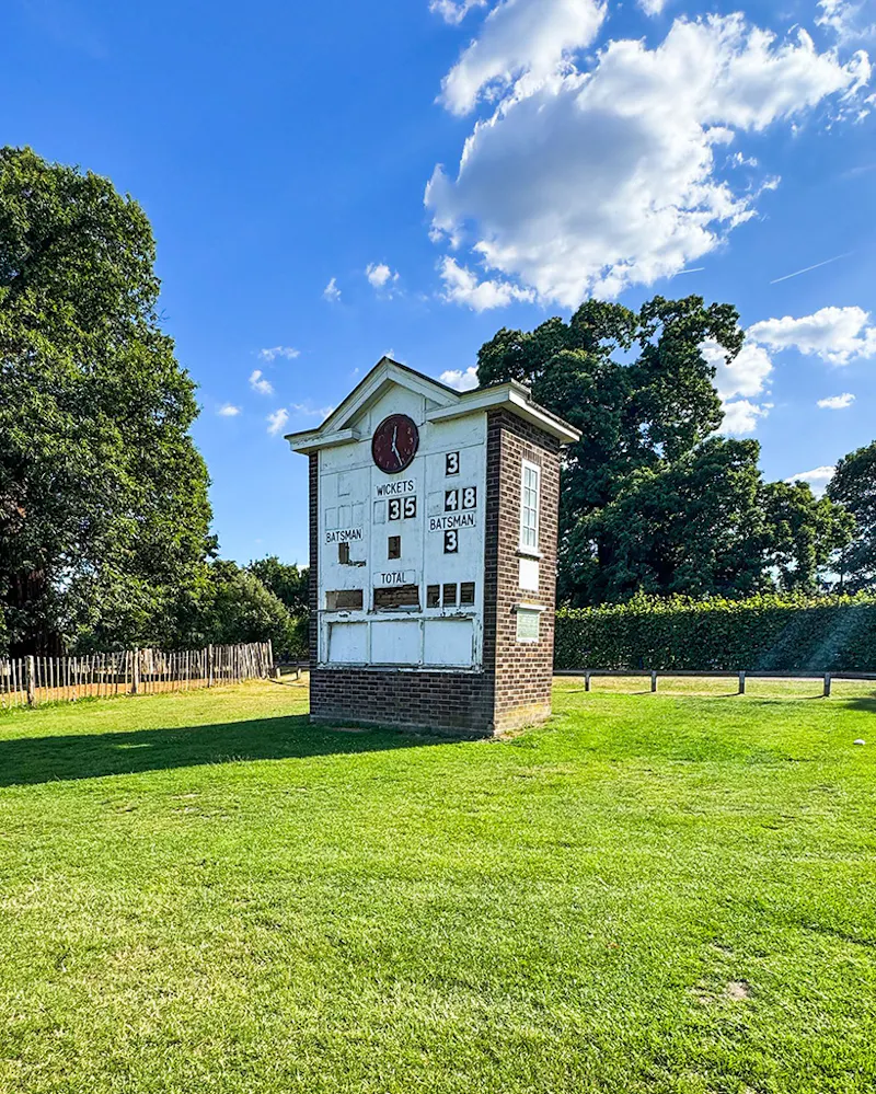 Chiswick Sports Club, J230 (photo 22)
