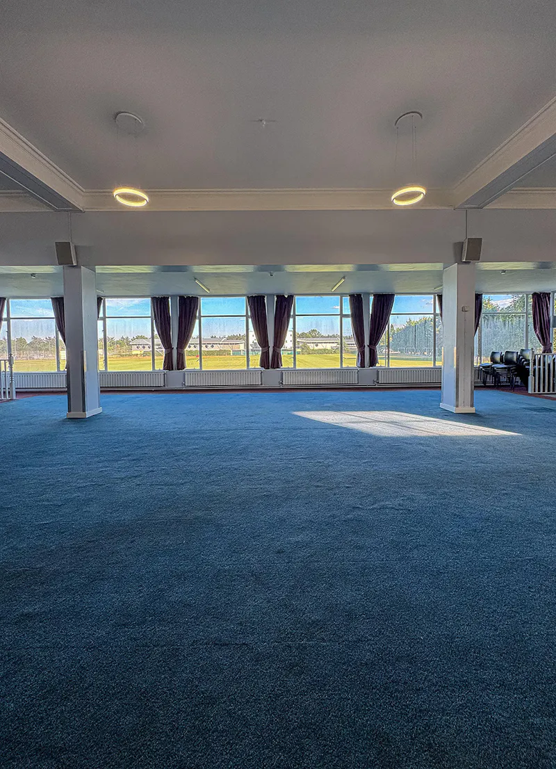 Ballroom at Chiswick Sports Club, J230 (photo 7)
