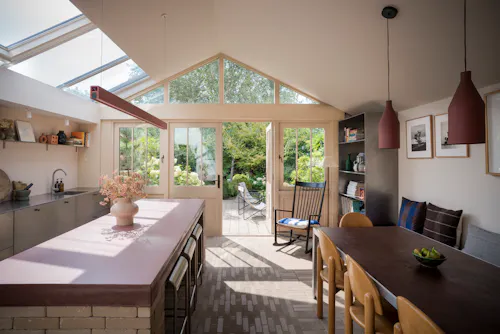 Walthamstow Secret Garden Home, B2088