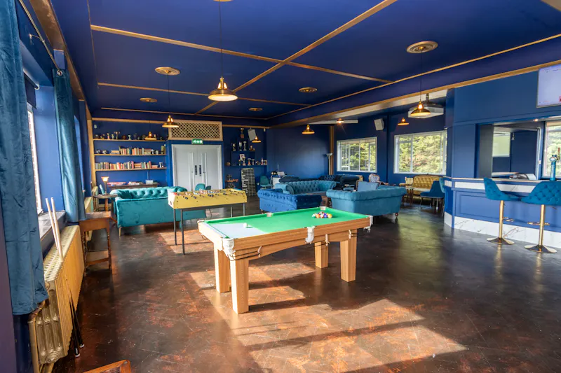Games room at Chiswick Sports Club, J230 (photo 3)