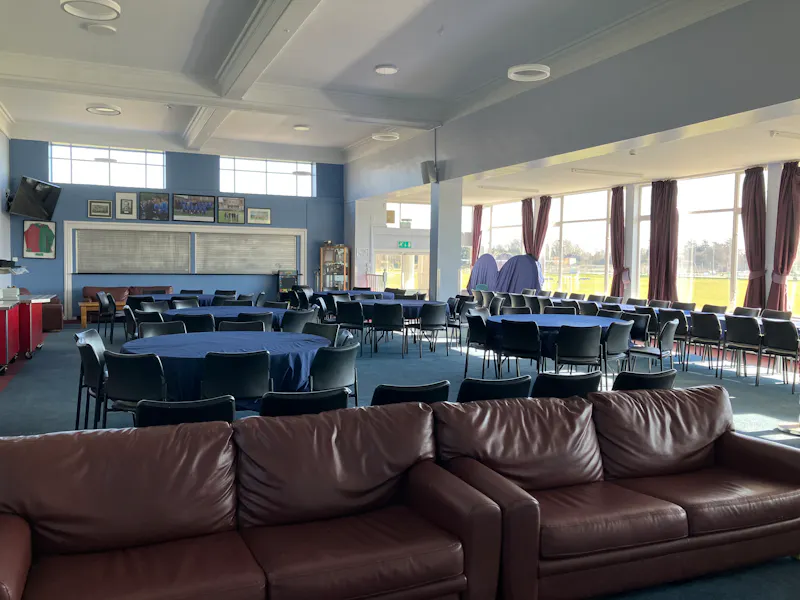 Chiswick Sports Club, J230 (photo 9)