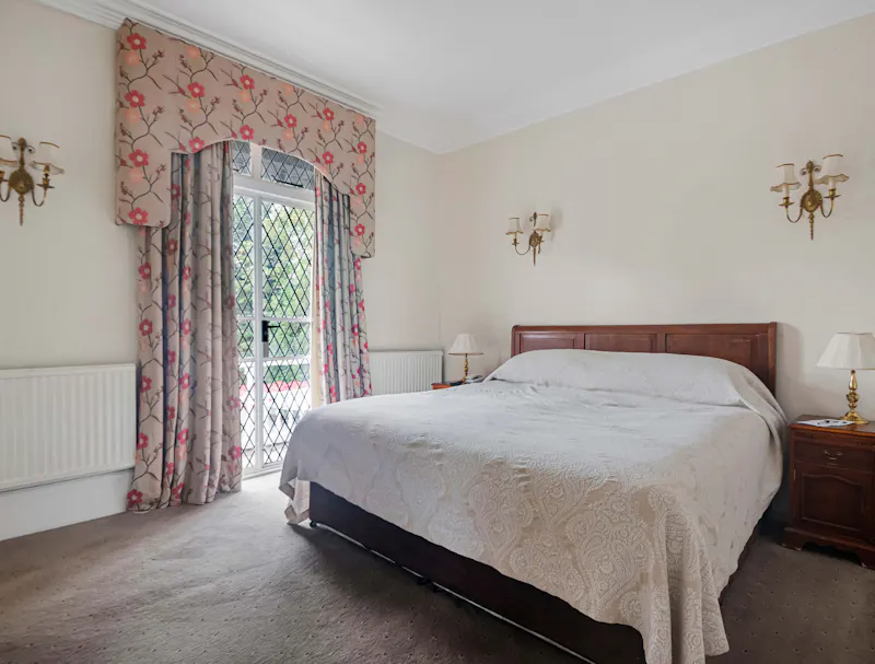 Sonning on Thames Riverside BnB, B2090 (photo 8)