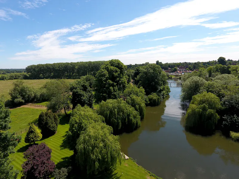 Sonning on Thames Riverside BnB, B2090 (photo 16)