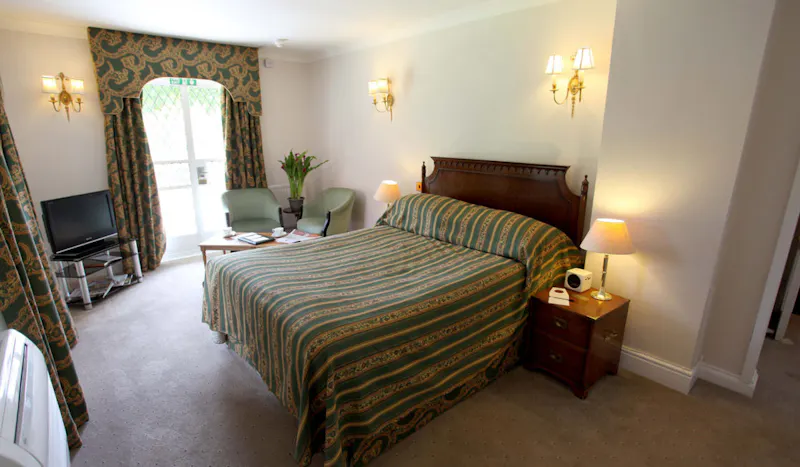 Sonning on Thames Riverside BnB, B2090 (photo 11)