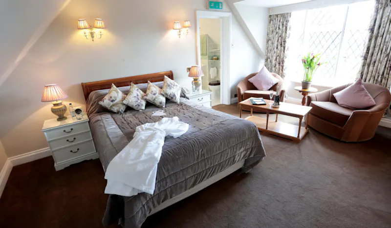 Sonning on Thames Riverside BnB, B2090 (photo 4)