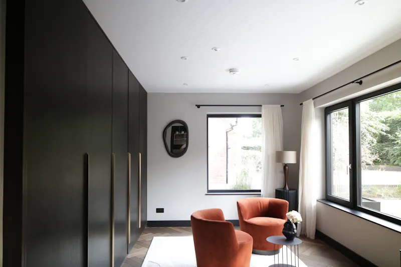 Sitting room at Modern Ashtead Family Home, D2832 (photo 10)