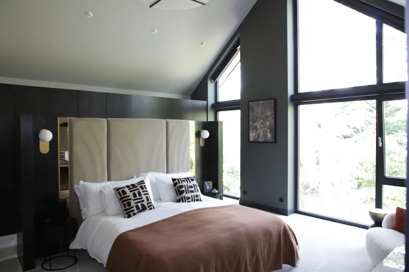 Bedroom at Modern Ashtead Family Home, D2832 (photo 15)