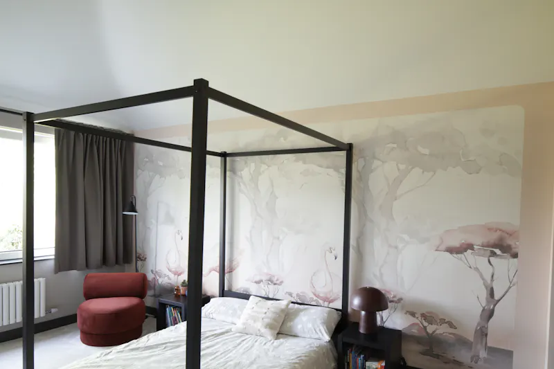 Bedroom at Modern Ashtead Family Home, D2832 (photo 19)