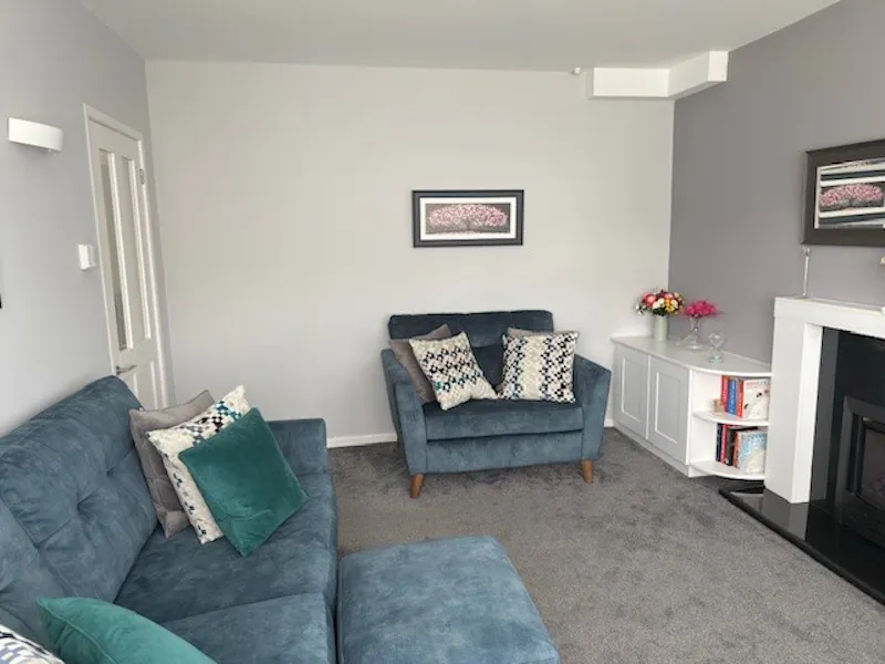 Urmston Family Home, D2831 (photo 6)
