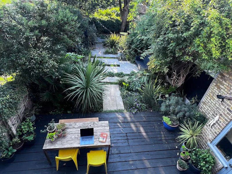 Garden at Quirky Hither Green house, B1790 (photo 31)