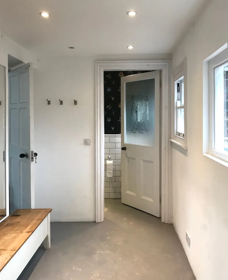 Converted Camberwell pub, F591 (photo 13)