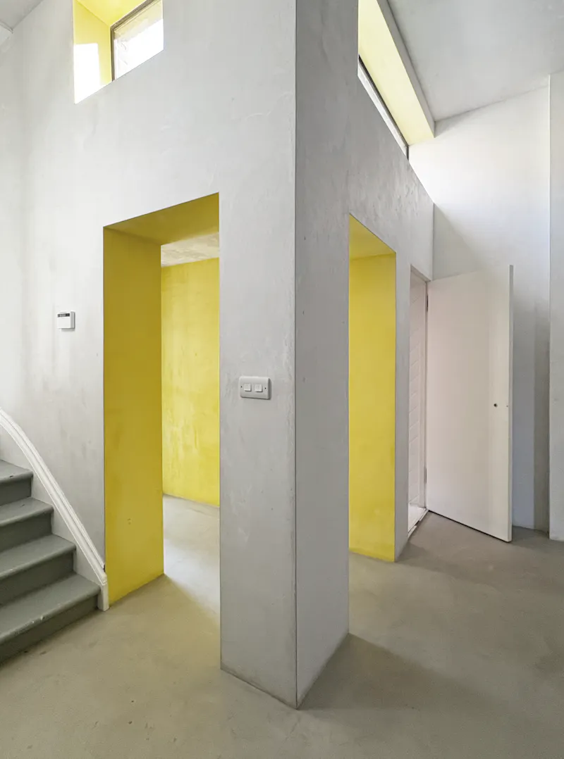 Converted Camberwell pub, F591 (photo 7)