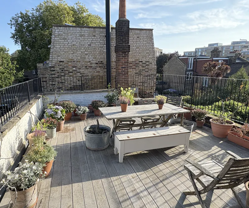 Terrace/Patio at Converted Camberwell pub, F591 (photo 40)