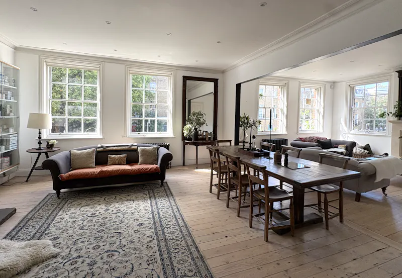 Living Room at Converted Camberwell pub, F591 (photo 17)