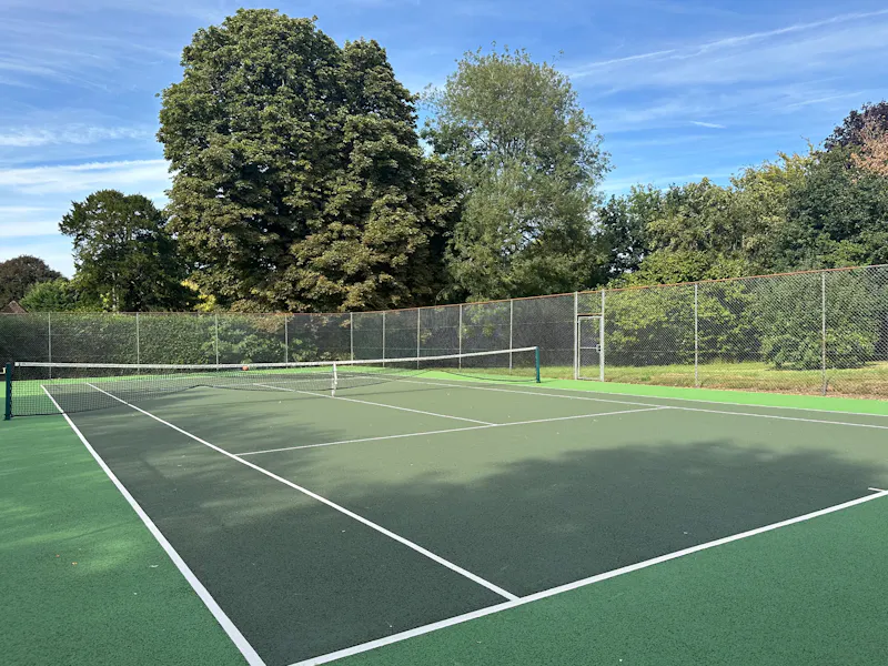 Tennis court at Alton Country Cottage, C953 (photo 38)