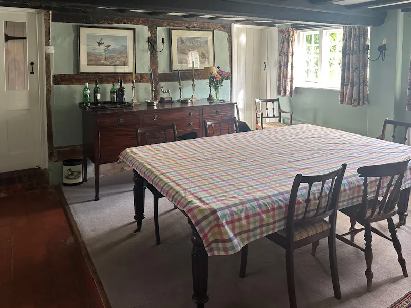 Beams at Alton Country Cottage, C953 (photo 8)