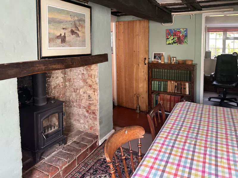Alton Country Cottage, C953 (photo 10)