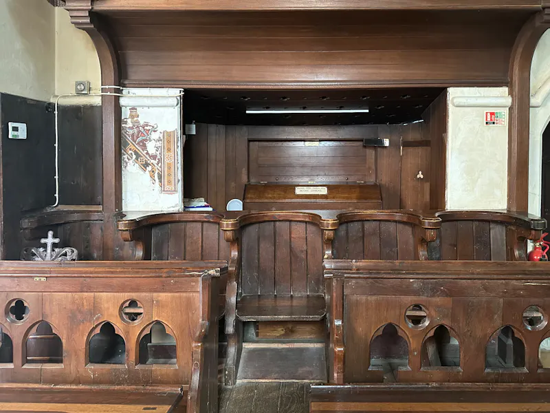 Alton 13th Century Church, CH127 (photo 9)