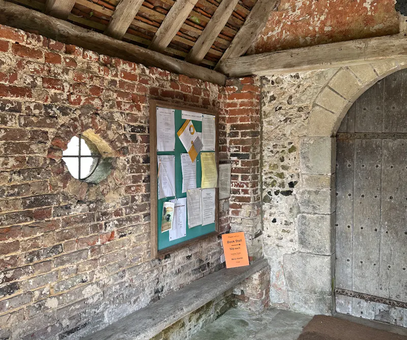 Alton 13th Century Church, CH127 (photo 11)