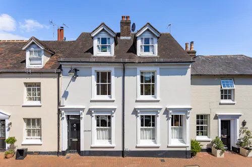Characterful Cuckfield Cottage, C915