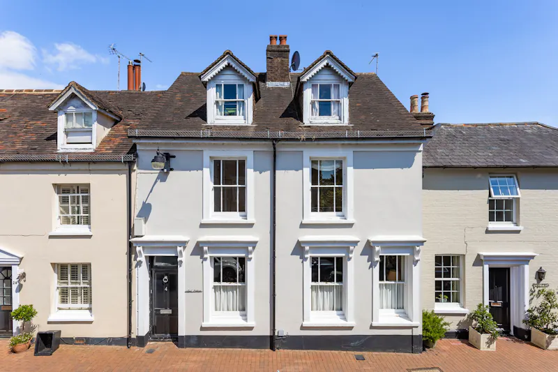 Characterful Cuckfield Cottage, C915 (photo 1)