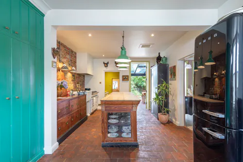 Characterful Cuckfield Cottage, C915