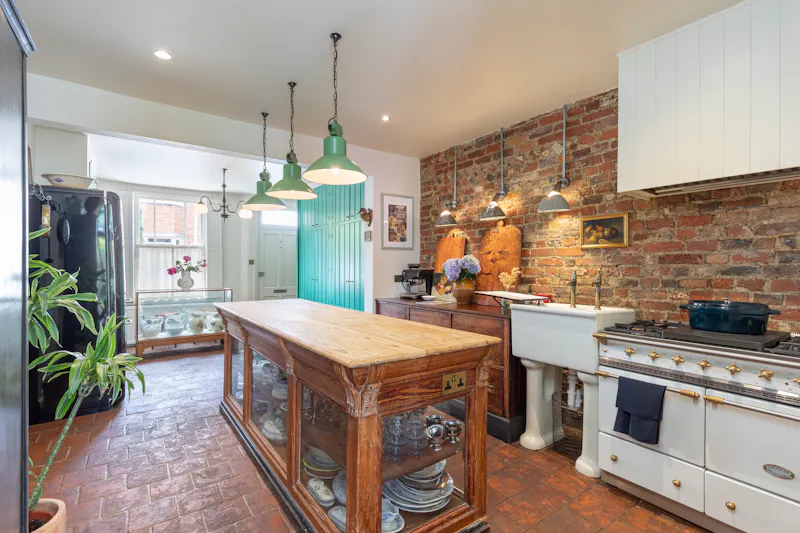Characterful Cuckfield Cottage, C915 (photo 5)