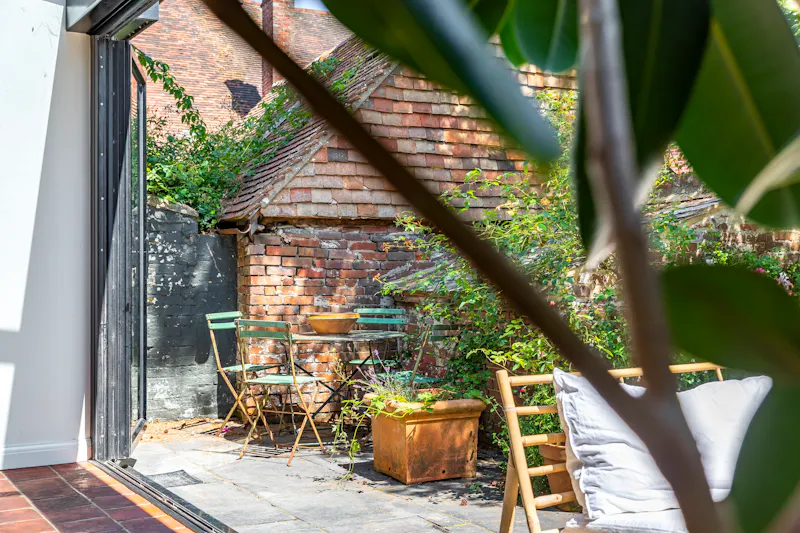 Characterful Cuckfield Cottage, C915 (photo 27)