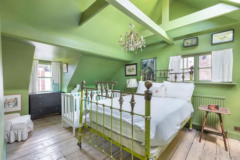 Bedroom - main at Characterful Cuckfield Cottage, C915 (photo 15)