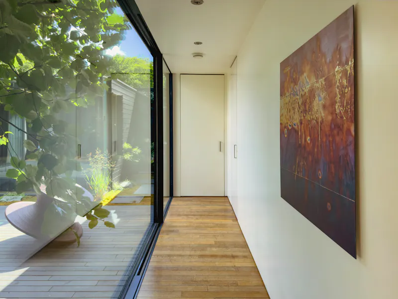 Sophisticated Highgate house, D2255 (photo 25)