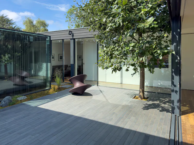 Sophisticated Highgate house, D2255 (photo 19)